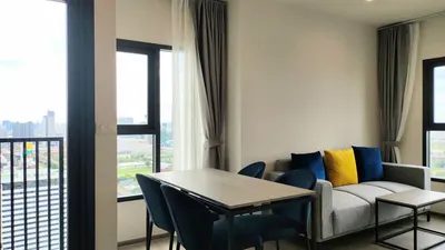 Condo 2 chambres à louer près de la station BTS Thong Lo, photo 1 sur 5