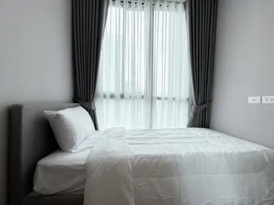 2-bed condo for rent near ARL Makkasan, photo 3 of 5