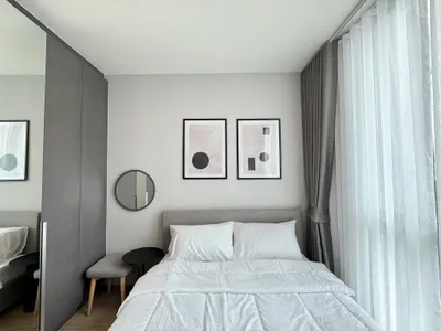 2-bed condo for rent near ARL Makkasan, photo 1 of 5