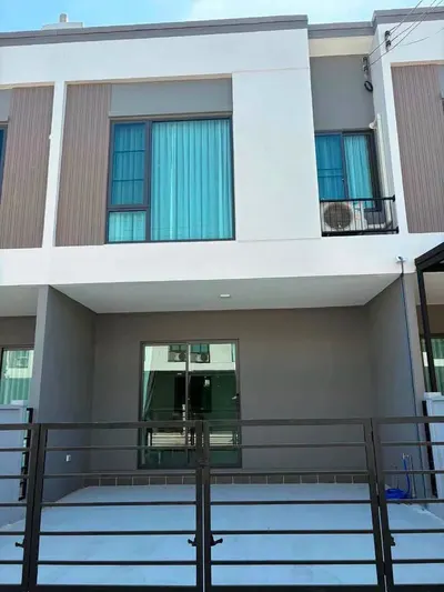 3-bed house for rent at Pleno Sukhumvit-Bangna 2, photo 6 of 9