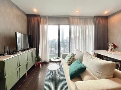 C Ekkamai Condominium的2房公寓出租，第1张，共5张
