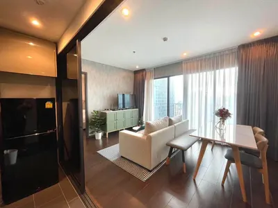 C Ekkamai Condominium的2房公寓出租，第2张，共5张
