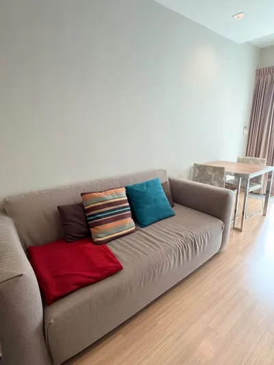 1-bed condo for rent at Hive Sathorn Condo, photo 1 of 5