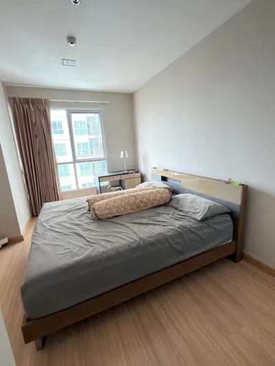 1-bed condo for rent at Hive Sathorn Condo, photo 4 of 5
