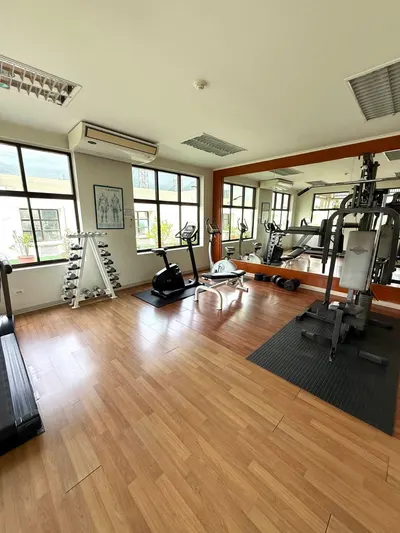 1-bed condo for rent near ARL Makkasan, photo 3 of 5