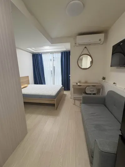 1-bed condo for rent near ARL Makkasan, photo 5 of 5