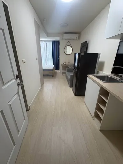 1-bed condo for rent near ARL Makkasan, photo 1 of 5