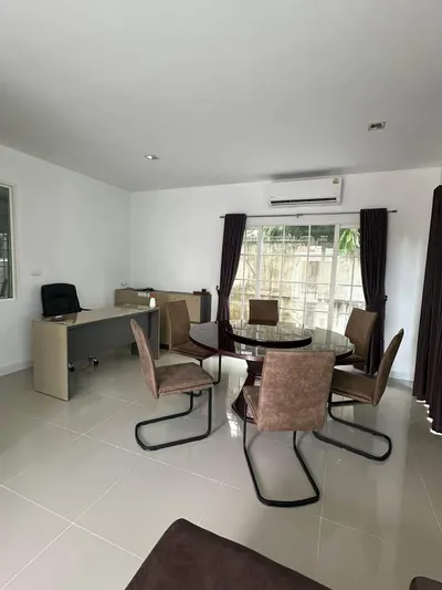 4-bed house for rent near MRT Lat Phrao, photo 4 of 5