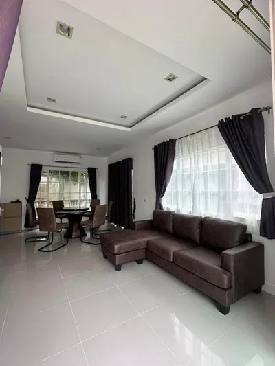 4-bed house for rent near MRT Lat Phrao, photo 2 of 5