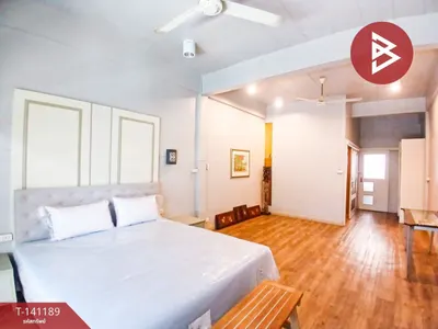 3-bed townhouse for sale in Thawi Watthana, photo 3 of 5