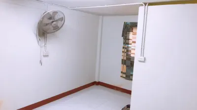 MRT バーンパコーク駅周辺の部屋（賃貸）、写真3/5