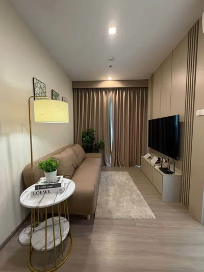Condo 1 chambre à louer près de la station MRT Phetchaburi, photo 2 sur 5