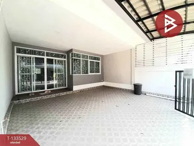 MRT ラックソーン駅周辺の3ベッドルームタウンハウス（売買）、写真3/5
