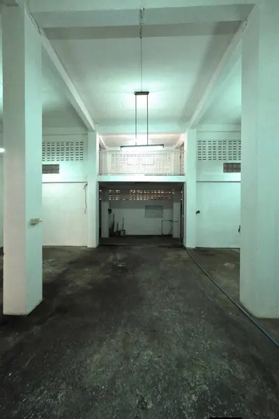Commercial space for sale near ARL Makkasan, photo 5 of 5