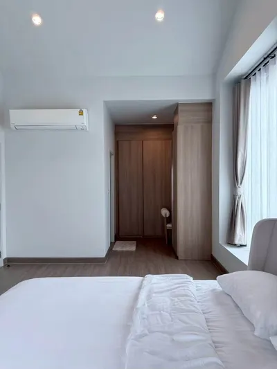 Saransiri Ramkhamhaeng的3房独栋住宅出租，第4张，共9张