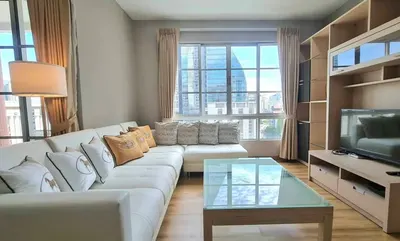 Condo 2 chambres à vendre à Citi smart Sukhumvit 18, photo 1 sur 8