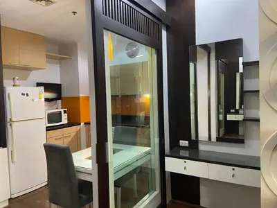 1-bed condo for rent near BTS Chit Lom, photo 5 of 5