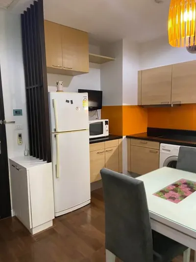 1-bed condo for rent near BTS Chit Lom, photo 4 of 5