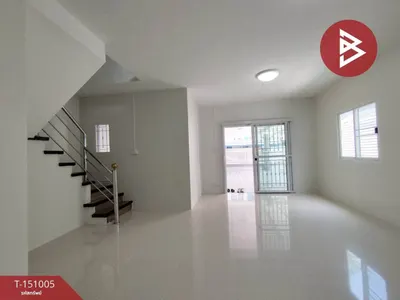 3-bed townhouse for sale near BTS Khu Khot, photo 3 of 5