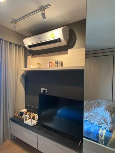 Studio condo for sale at Life One Wireless, photo 1 of 5