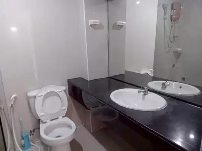 Studio condo for rent near MRT Sutthisan, photo 4 of 7