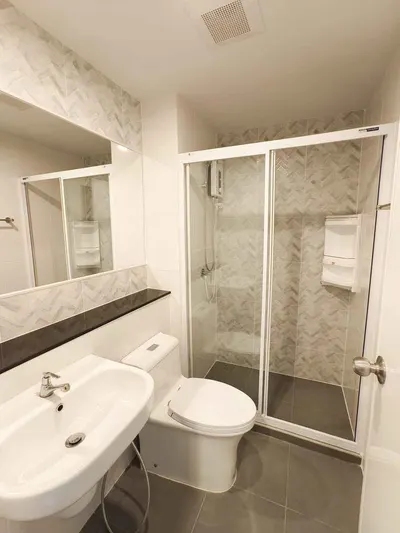 ให้เช่าคอนโด 1 ห้องนอน Regent Home Bangna รูปที่ 2 จาก 5
