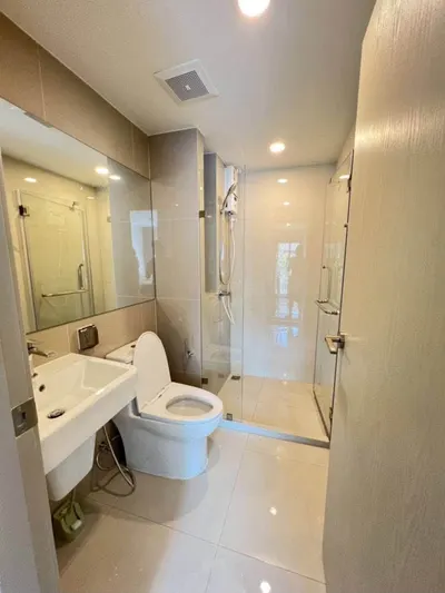 Condo 1 chambre à louer près de la station MRT Phahon Yothin, photo 3 sur 5