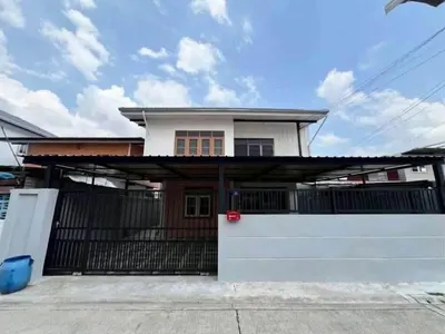 ให้เช่าบ้าน 2 ห้องนอน ใกล้ BTS สะพานใหม่ รูปที่ 1 จาก 5