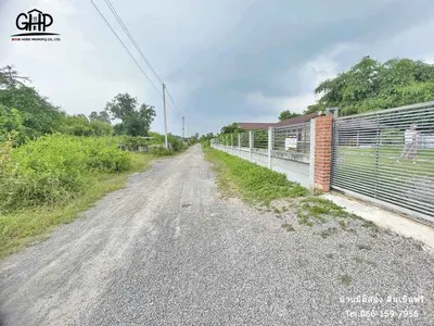 MRT ペッチャブリー駅周辺の一戸建て（売買）、写真3/5