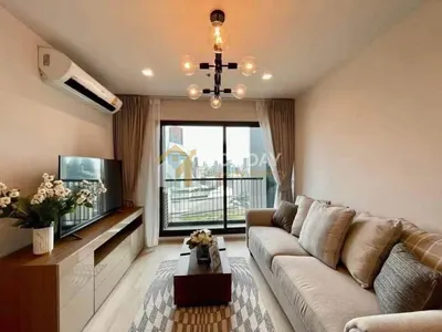 Condo for sale at Life One Wireless, photo 3 of 5