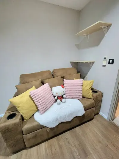 2-bed condo for rent near BTS Chang Erawan, photo 4 of 5