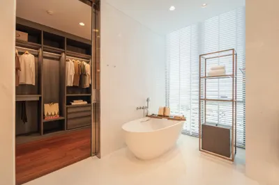 ให้เช่าคอนโด 2 ห้องนอน The Residences at Sindhorn Kempinski Hotel Bangkok รูปที่ 4 จาก 5