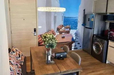 2-bed condo for sale near MRT Khlong Toei, photo 3 of 5