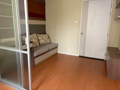 ขายคอนโด 1 ห้องนอน Lumpini Condo Town Ramindra-Lat Pla Khao รูปที่ 6 จาก 9