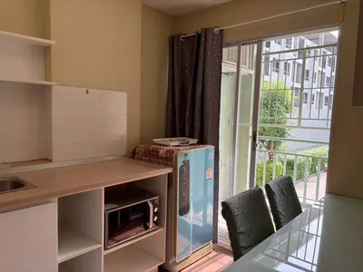 ขายคอนโด 1 ห้องนอน Lumpini Condo Town Ramindra-Lat Pla Khao รูปที่ 2 จาก 9