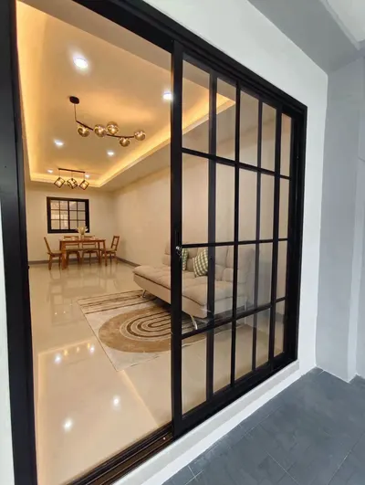 3-bed townhouse for sale near MRT Bang Rak Yai, photo 5 of 5