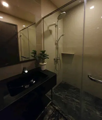 Condo 1 chambre à louer à The Edge Sukhumvit 23, photo 10 sur 10