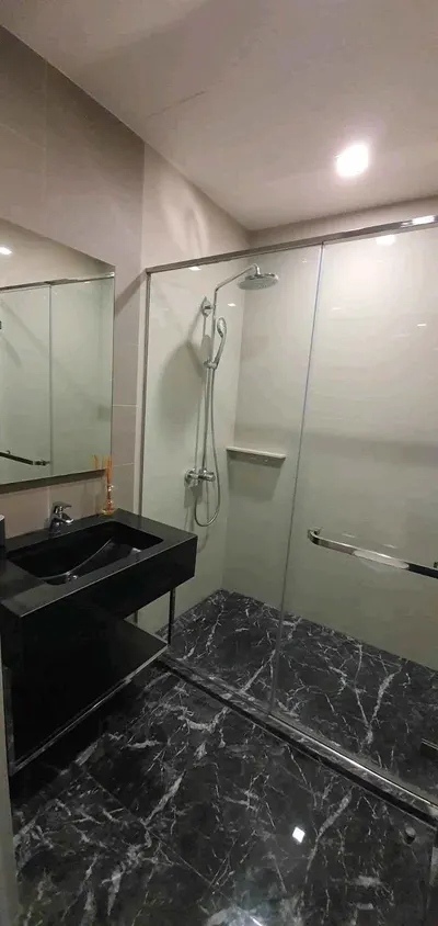 Condo 1 chambre à louer à The Edge Sukhumvit 23, photo 5 sur 10