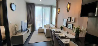 Condo 1 chambre à louer à The Edge Sukhumvit 23, photo 1 sur 10