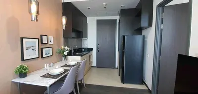 Condo 1 chambre à louer à The Edge Sukhumvit 23, photo 4 sur 10
