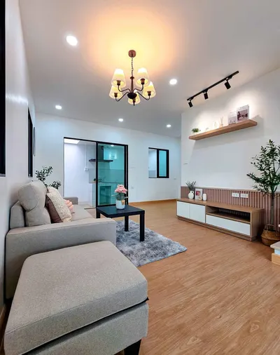 4-bed townhouse for sale near MRT Khlong Bang Phai, photo 2 of 5