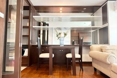 Condo 1 chambre à louer à The Royal Place 2, photo 2 sur 5