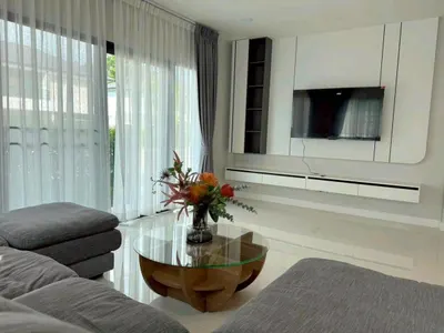 Centro Vibhavadi的4房独栋住宅出租，第2张，共10张