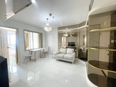 Condo 1 chambre à louer près de la station MRT Yaek Lam Sali, photo 1 sur 5