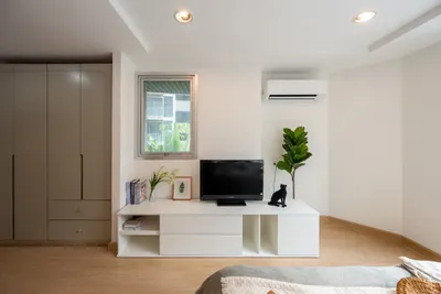 3-bed condo for sale near MRT Khlong Toei, photo 3 of 5