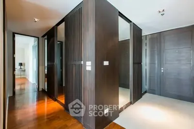 Condo 3 chambres à louer près de la station BTS Phrom Phong, photo 5 sur 5