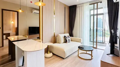 Condo 1 chambre à louer à Rhythm Ekkamai Estate, photo 1 sur 5