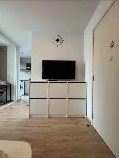 Studio à louer près de la station BTS Sena Nikhom, photo 2 sur 5