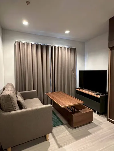 Studio condo for rent at LIFE Asoke - Rama 9, photo 2 of 5