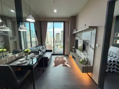 The Edge Sukhumvit 23的1房公寓出租，第2张，共5张